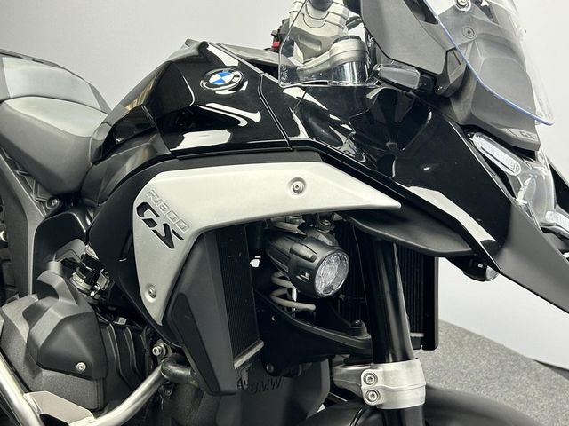 bmw - r-1300-gs