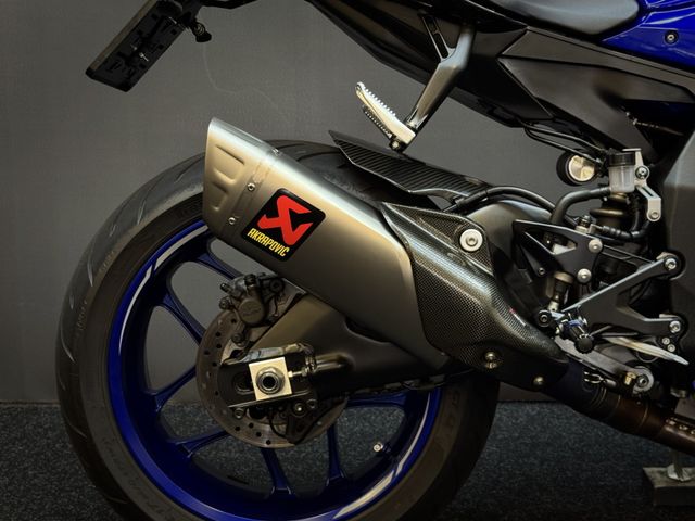 yamaha - yzf-r1
