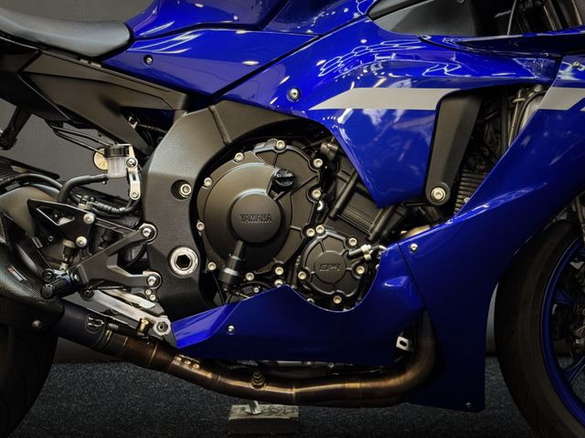 yamaha - yzf-r1