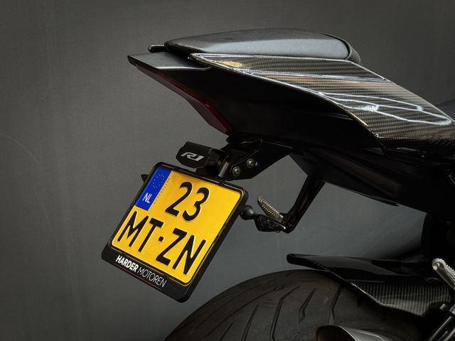 yamaha - yzf-r1