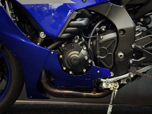 yamaha - yzf-r1