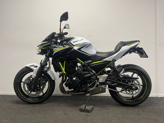 kawasaki - z650