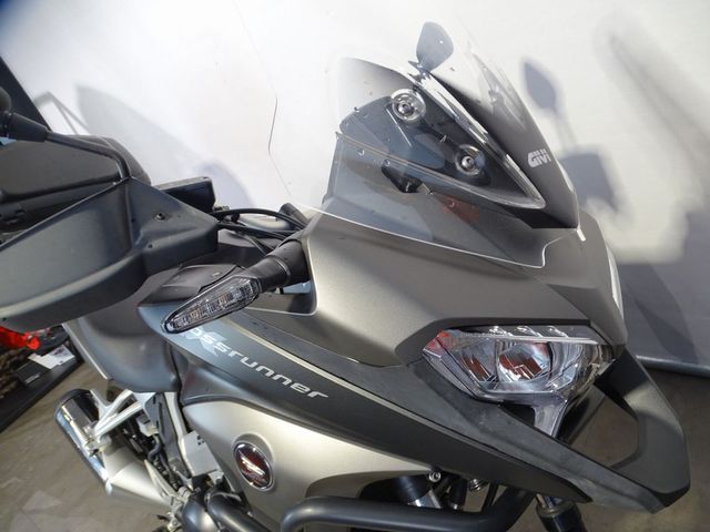 honda - vfr-800-x-crossrunner