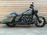 HARLEY-DAVIDSON ROADKING SPECIAL 114