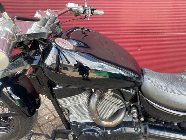 suzuki - vs-1400-intruder-lt
