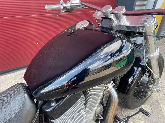 suzuki - vs-1400-intruder-lt