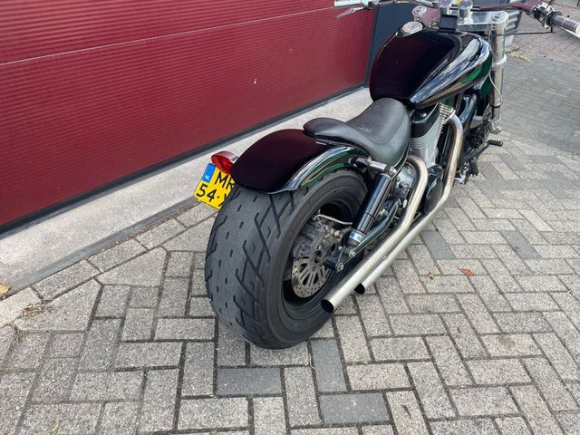 suzuki - vs-1400-intruder-lt