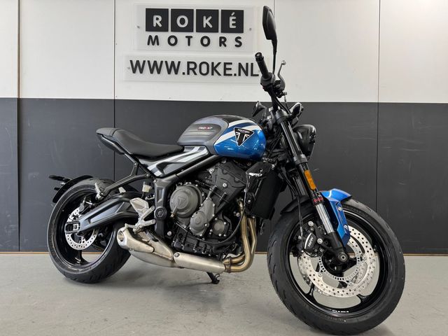 triumph - trident-660