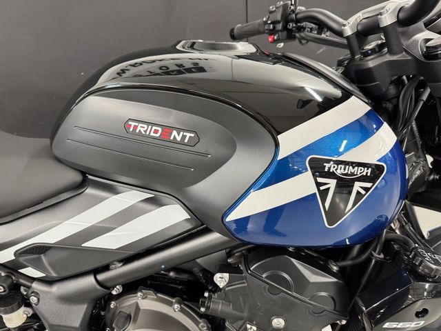 triumph - trident-660
