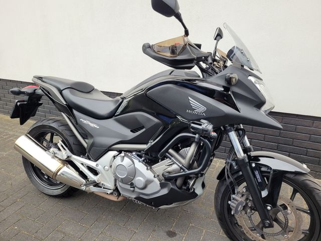honda - nc-700-x