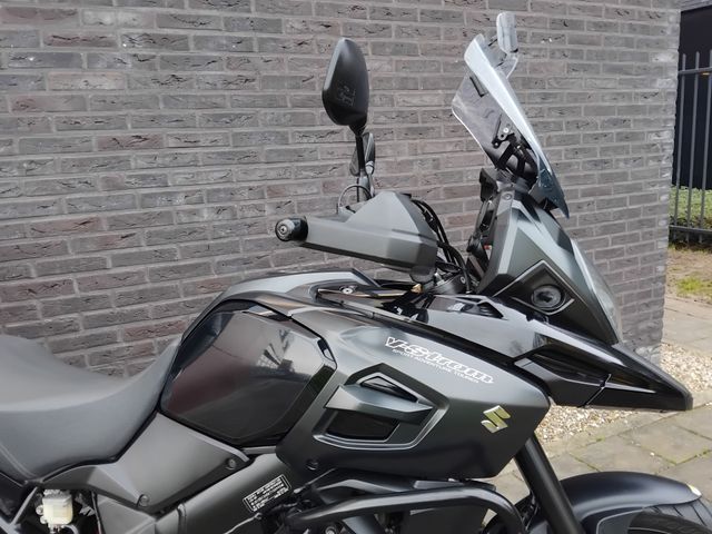 suzuki - v-strom-1000-abs