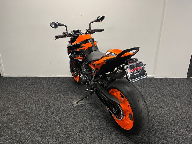 ktm - 890-duke-gp