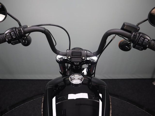 harley-davidson - street-bob-fxdb