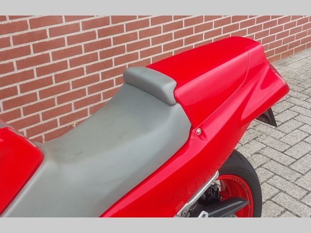 honda - vfr-750-f