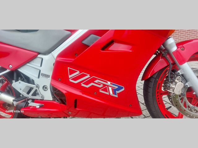honda - vfr-750-f