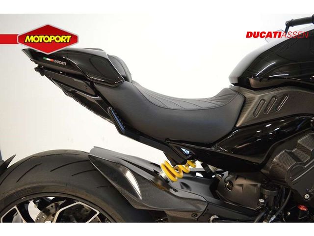 ducati - diavel-v4