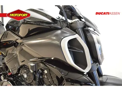DUCATI DIAVEL V4 – foto 4