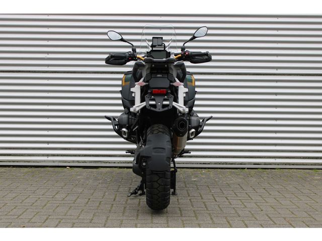 bmw - r-1300-gs-adventure