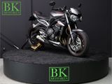 TRIUMPH STREET TRIPLE 765 RS