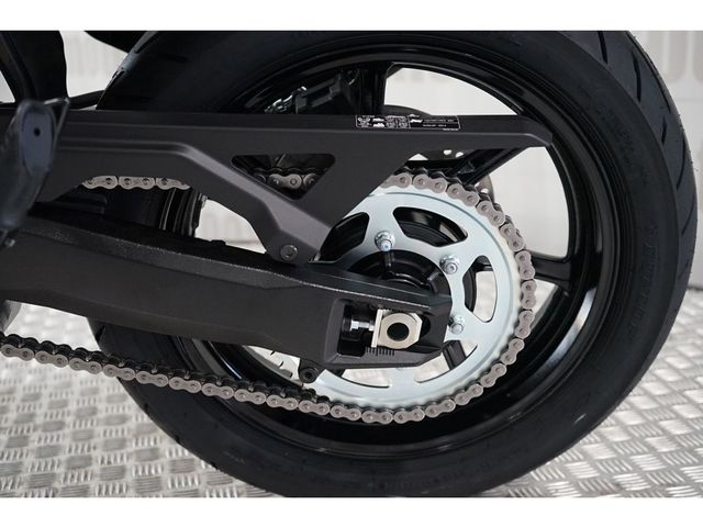 suzuki - v-strom-800