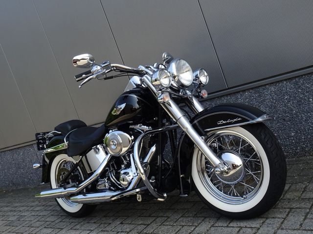 harley-davidson - softail-deluxe-flstni