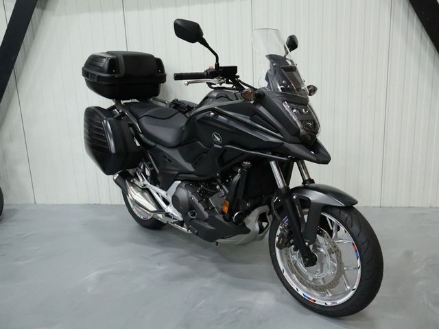 honda - nc-700-x-dct
