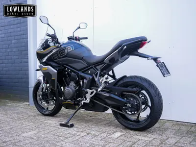 TRIUMPH TIGER SPORT 800 – foto 4