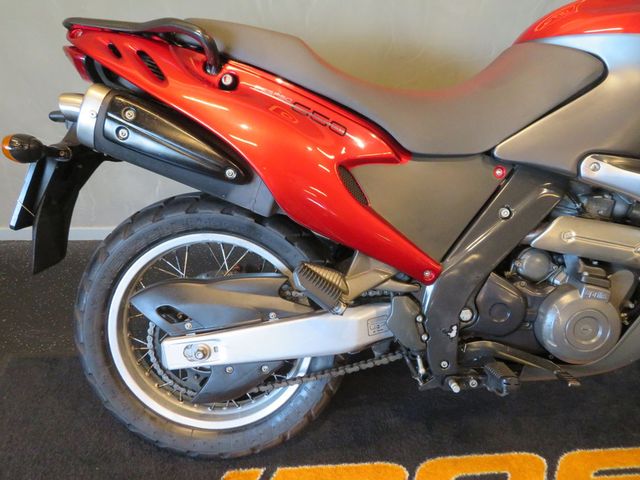 aprilia - pegaso-650-ie