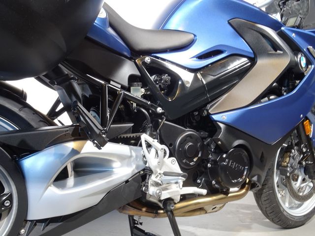 bmw - f-800-gt