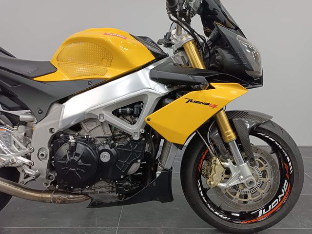 aprilia - tuono-v4