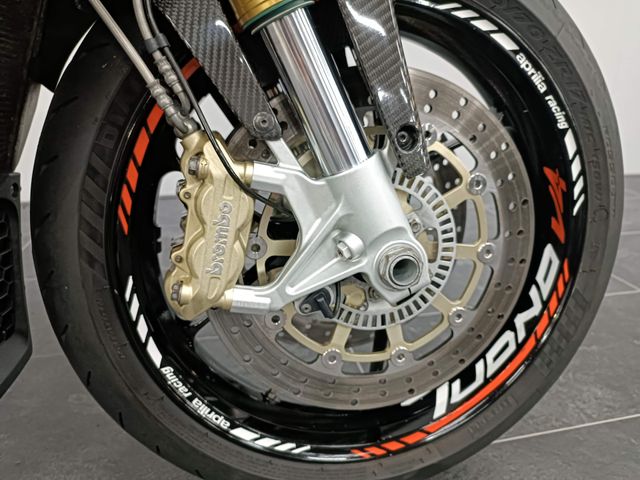 aprilia - tuono-v4