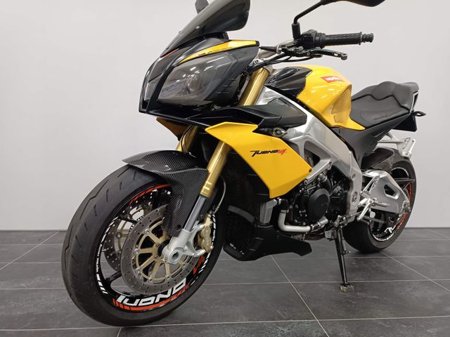aprilia - tuono-v4