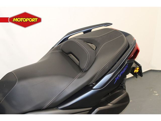 yamaha - x-max-300-abs