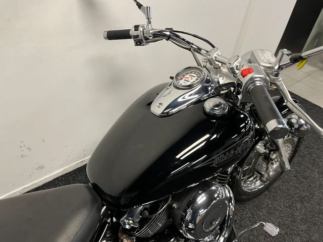 yamaha - xvs-650-dragstar