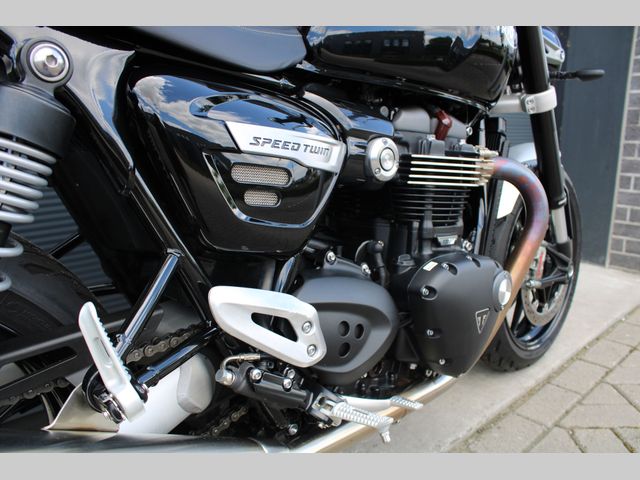 triumph - speed-twin-1200