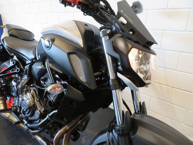 yamaha - mt-07-abs