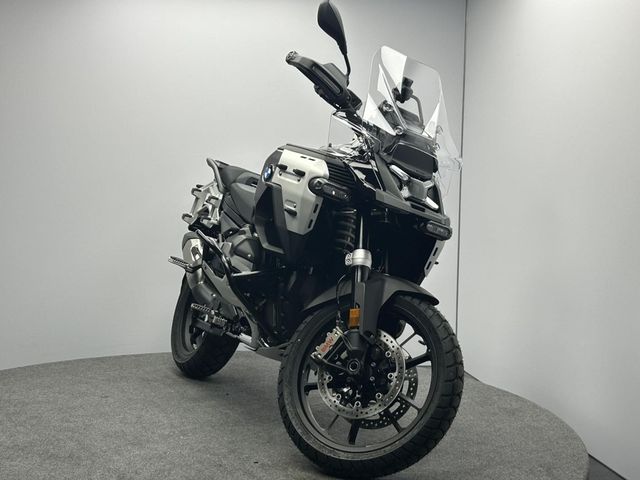 bmw - r-1300-gs-adventure