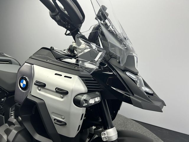 bmw - r-1300-gs-adventure