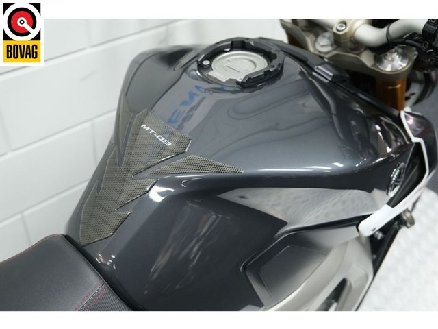 yamaha - mt-09-abs