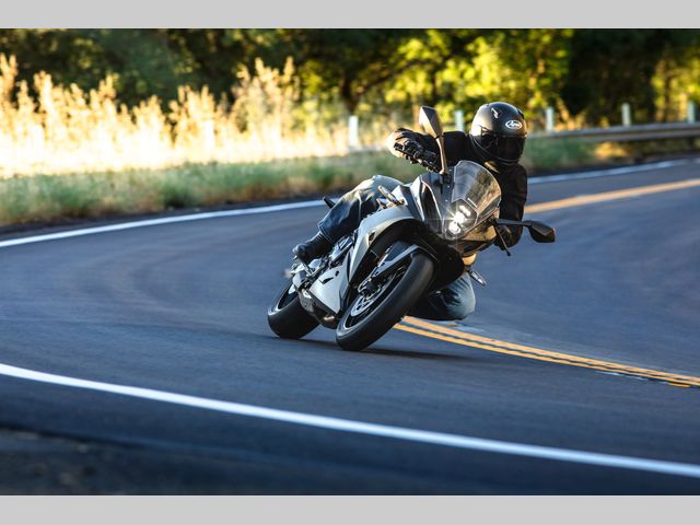 suzuki - gsx-8r