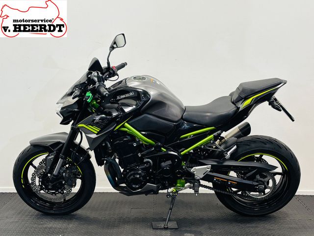 kawasaki - z900