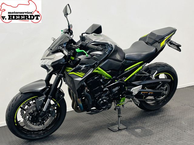kawasaki - z900