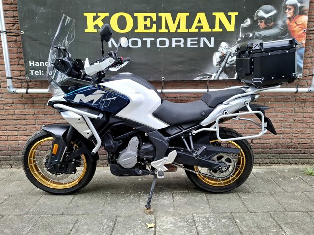 cfmoto - 700-mt-adventure