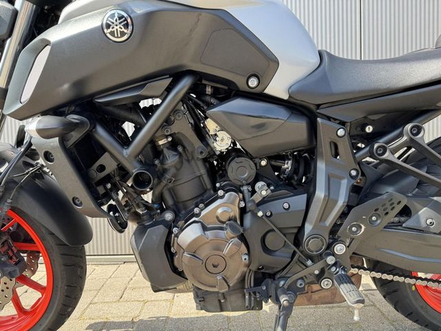 yamaha - mt-07-abs
