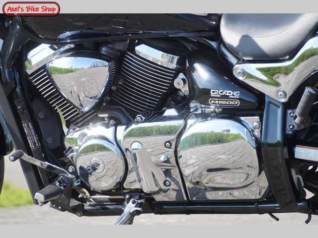 suzuki - m-1500-intruder