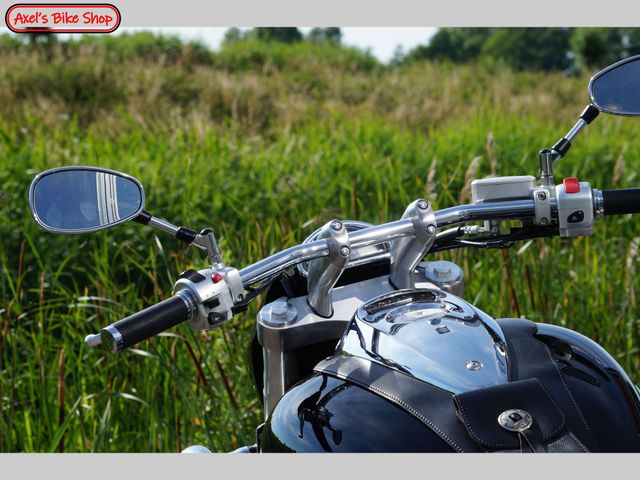 suzuki - m-1500-intruder