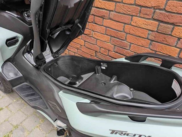yamaha - tricity-300