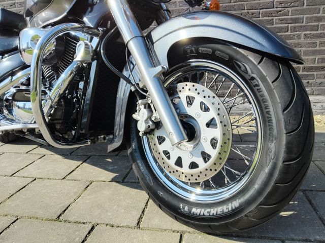 suzuki - intruder-c-800