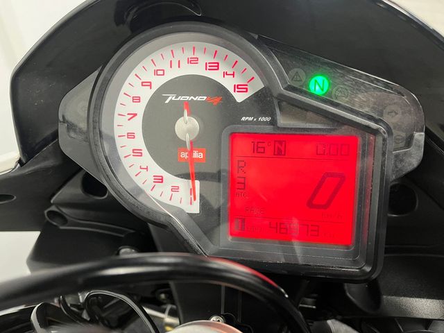 aprilia - tuono-v4-r-aprc