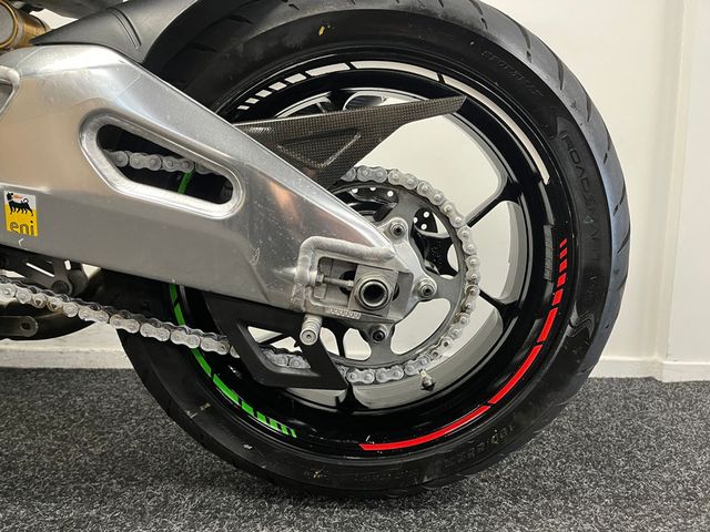 aprilia - tuono-v4-r-aprc
